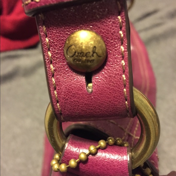 Coach Leather Shoulder Bag - Picture 10 of 12